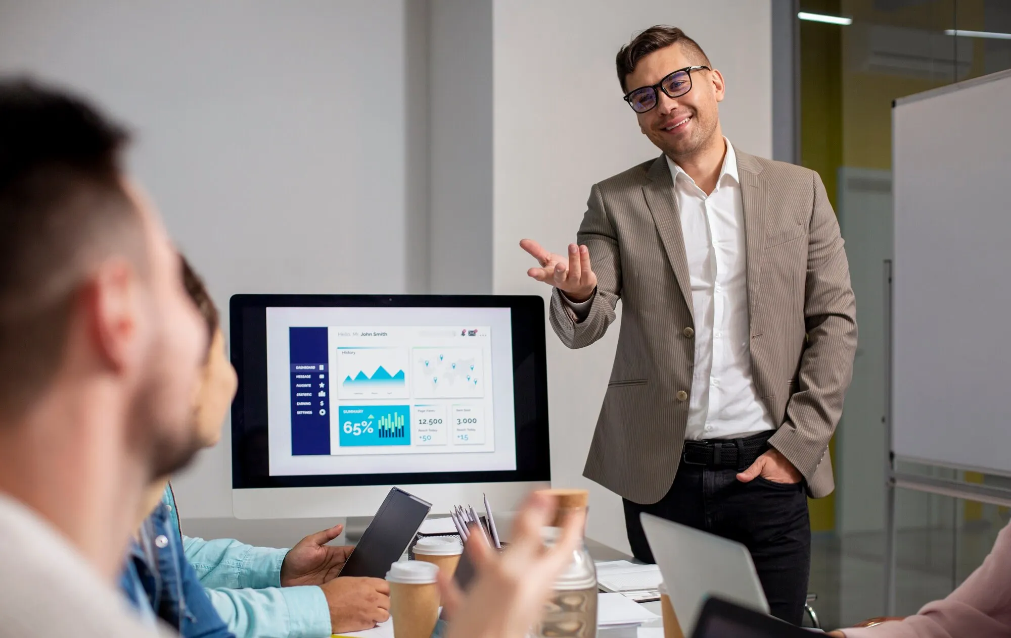 Hogyan támogatják a riportok a vezetői döntéshozatalt?